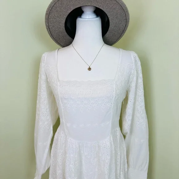 *NWT* LoveShackFancy Preslina White Eyelet Dress - Picture 12 of 12